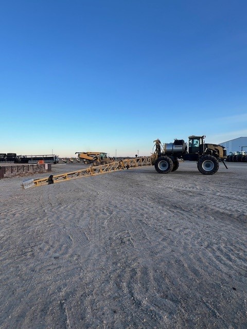 2022 RoGator RG1100C Sprayer/High Clearance