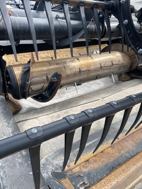 2018 MacDon FD140 LEXION Header Combine