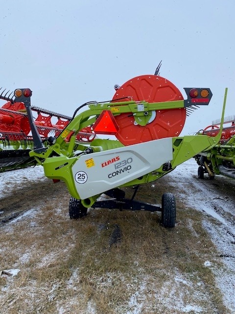 2022 CLAAS Convio Flex 1230 Header Combine