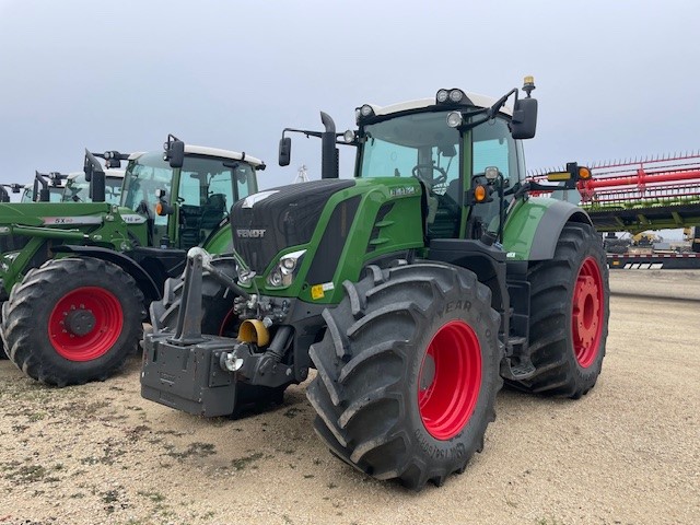 2019 Fendt 824S4 Tractor