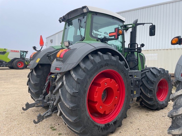 2019 Fendt 824S4 Tractor