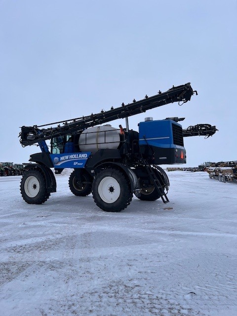 2014 New Holland SP.365F Sprayer/High Clearance