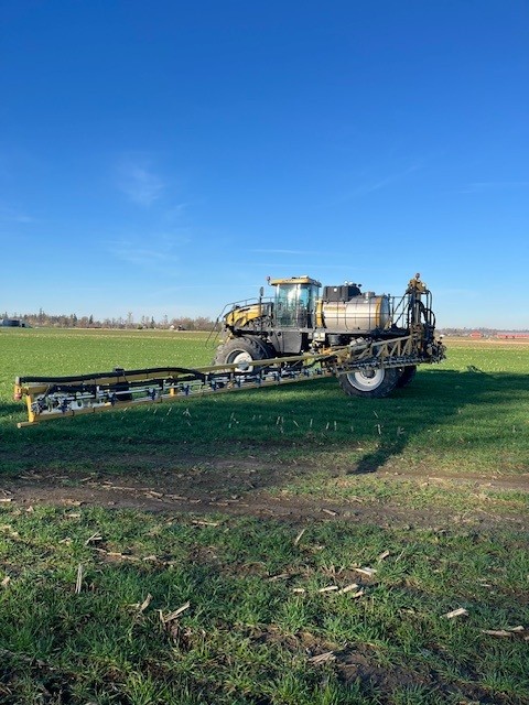 2020 RoGator RG1100C Sprayer/High Clearance