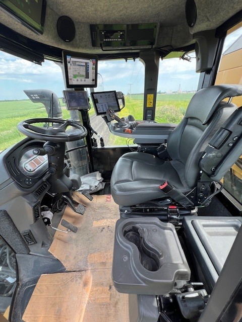 2023 TerraGator TG8400C Floater