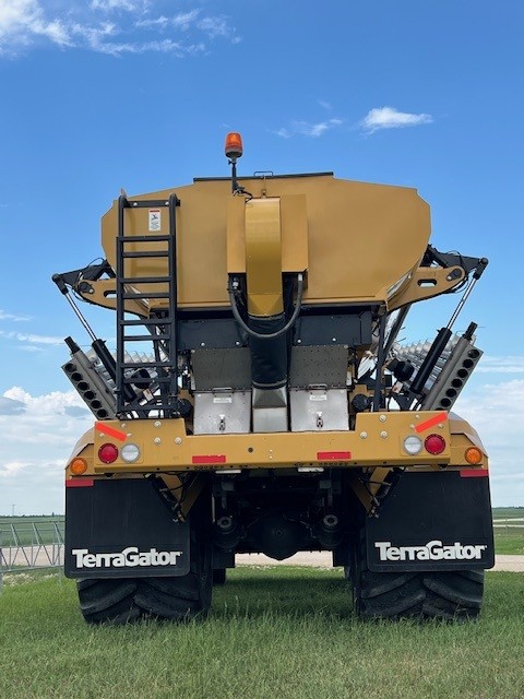 2023 TerraGator TG8400C Floater