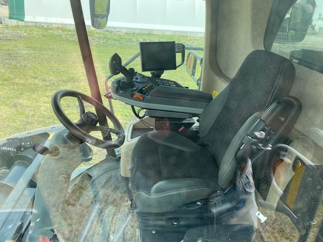 2022 Gleaner GLS97 Combine