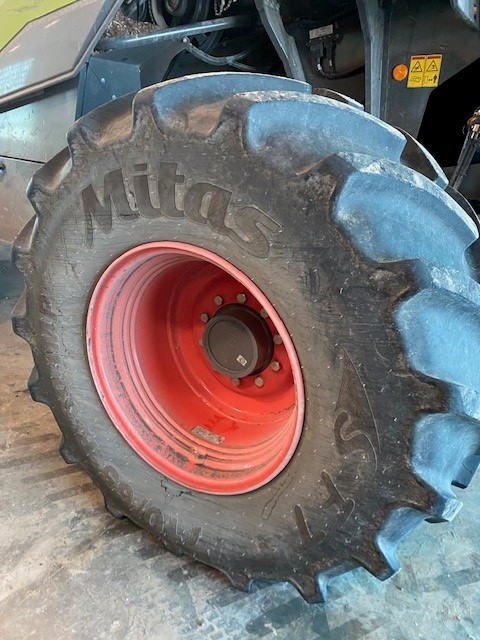 2022 CLAAS 7500TT Combine