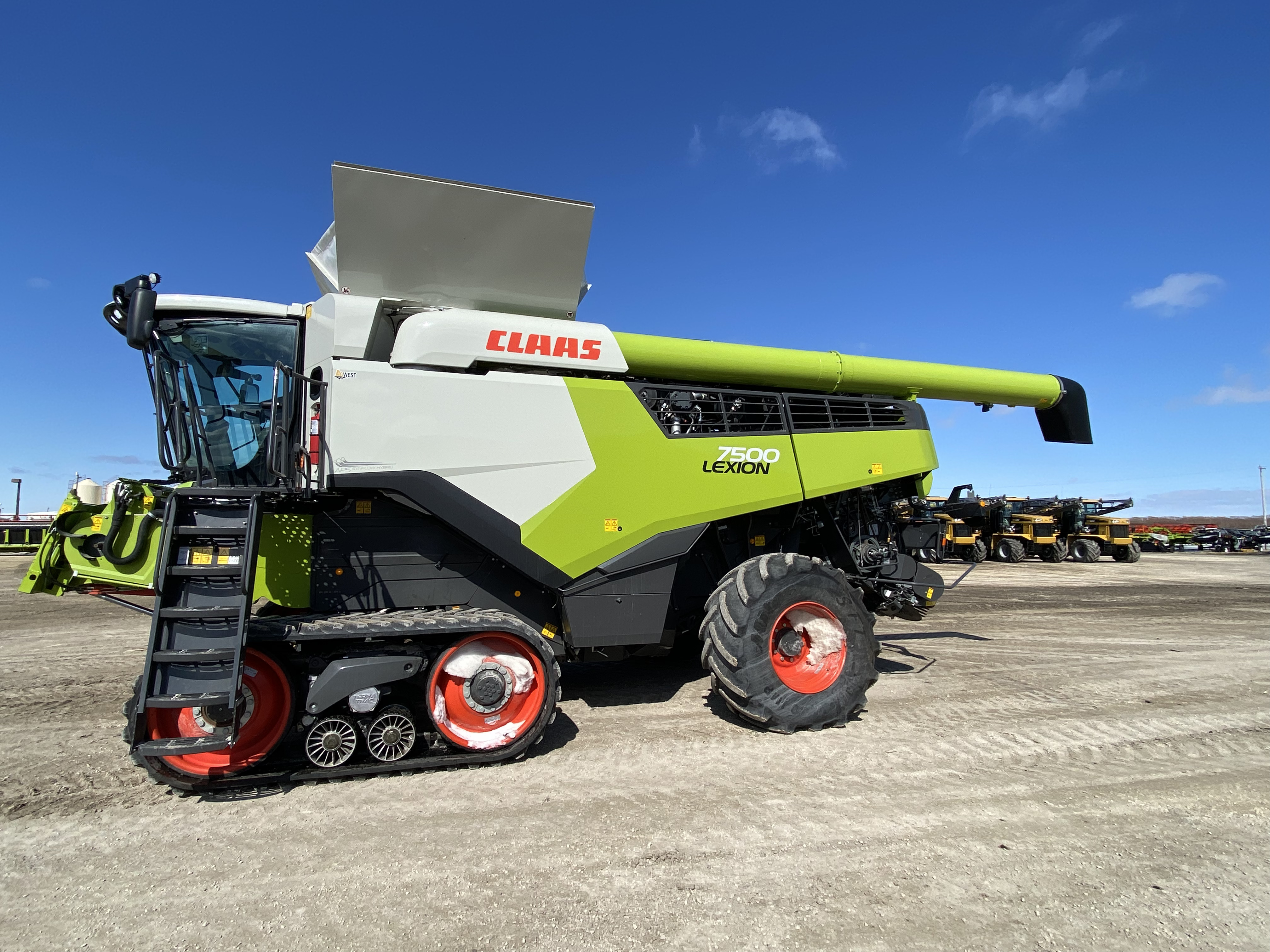 2022 CLAAS 7500TT Combine