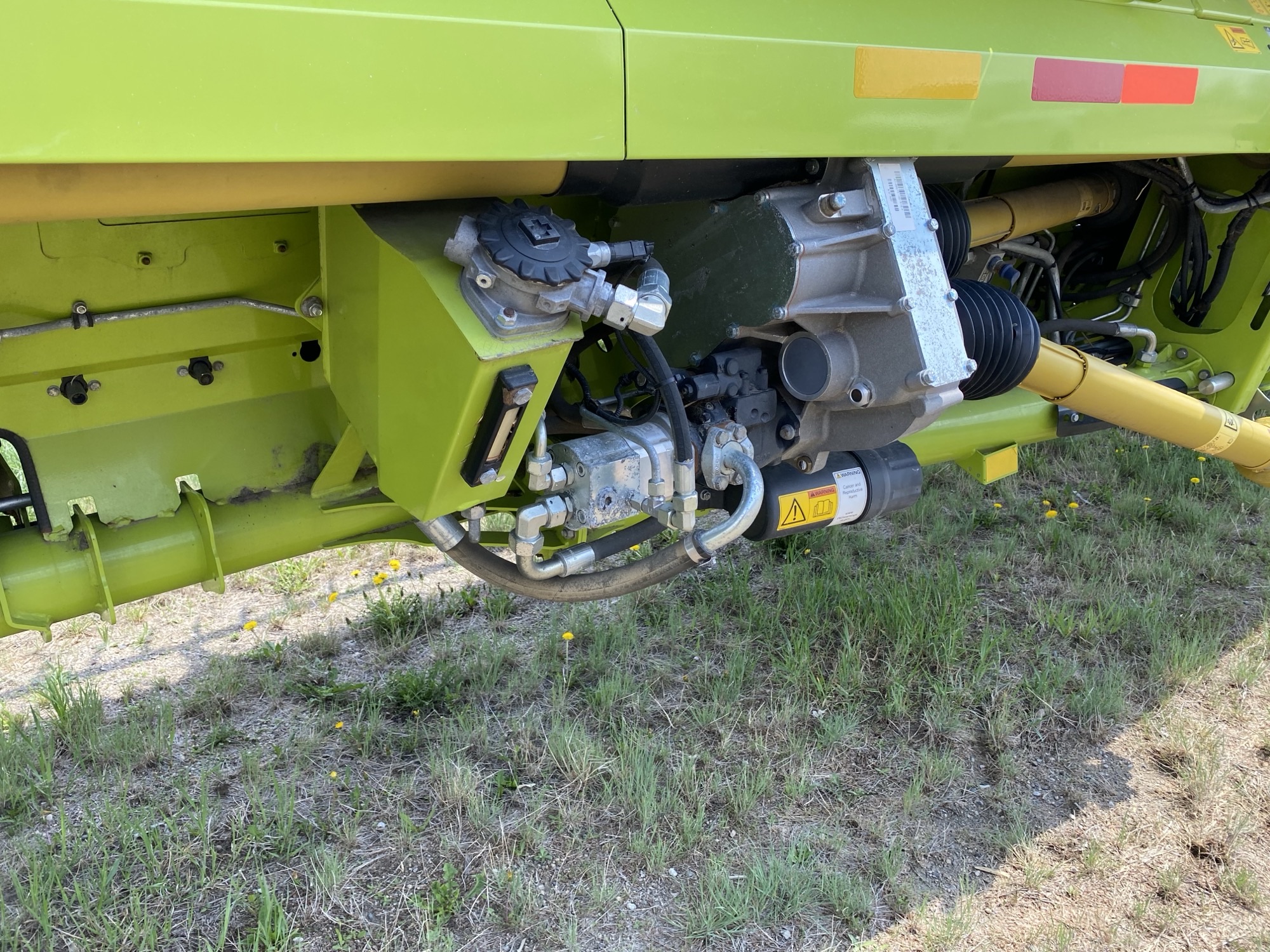 2022 CLAAS Convio Flex 1380 Header Combine