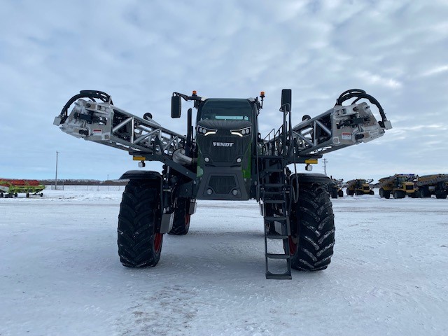 2025 Fendt FTRG934 Sprayer/High Clearance