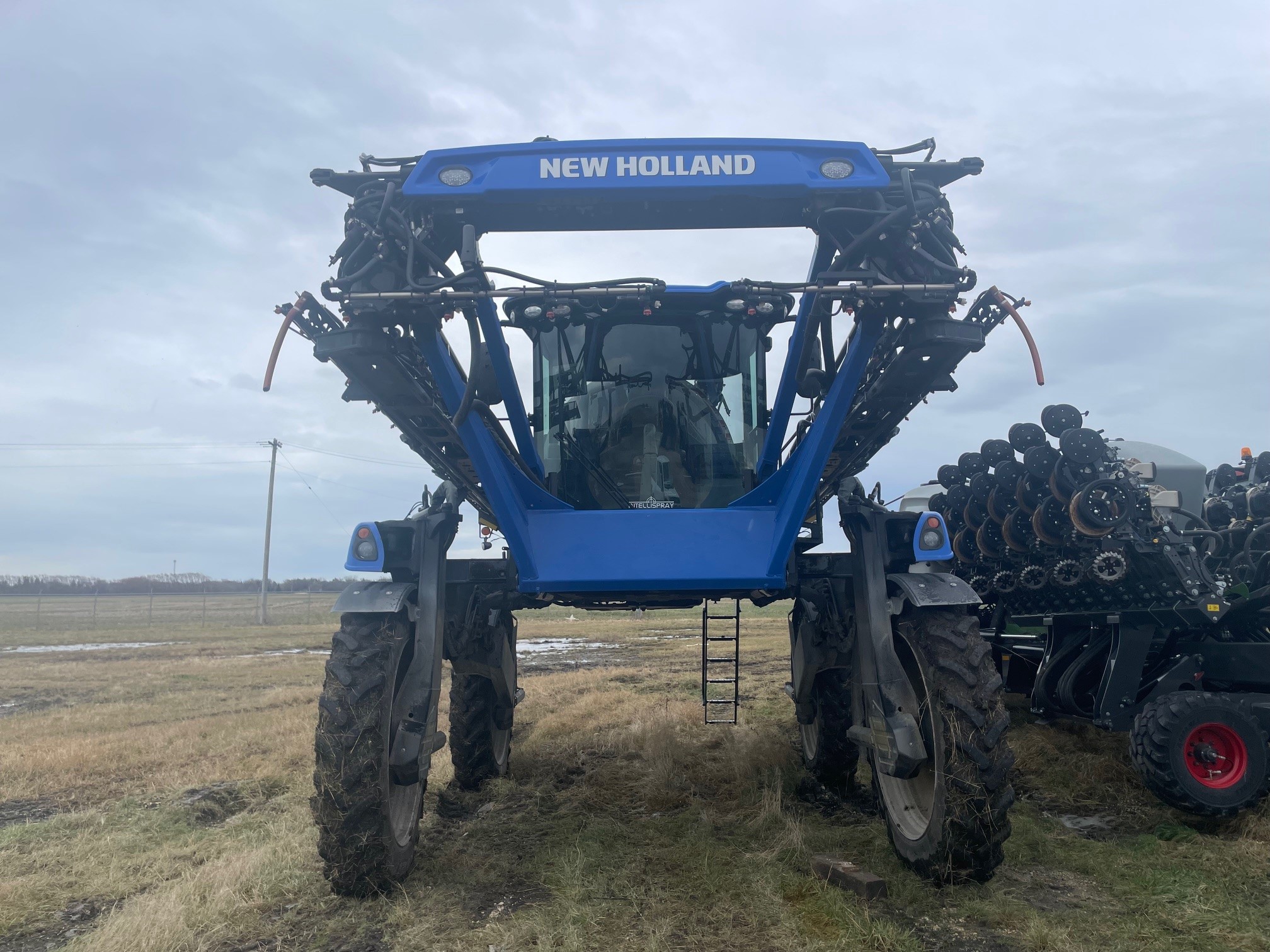 2019 New Holland SP.310F Sprayer/High Clearance