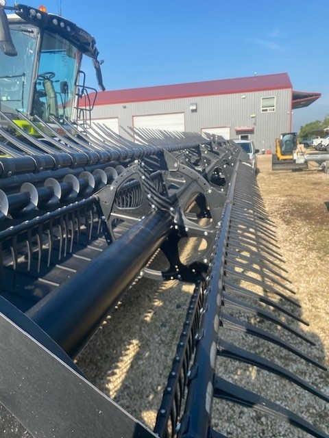 2020 MacDon FD140 Header Combine