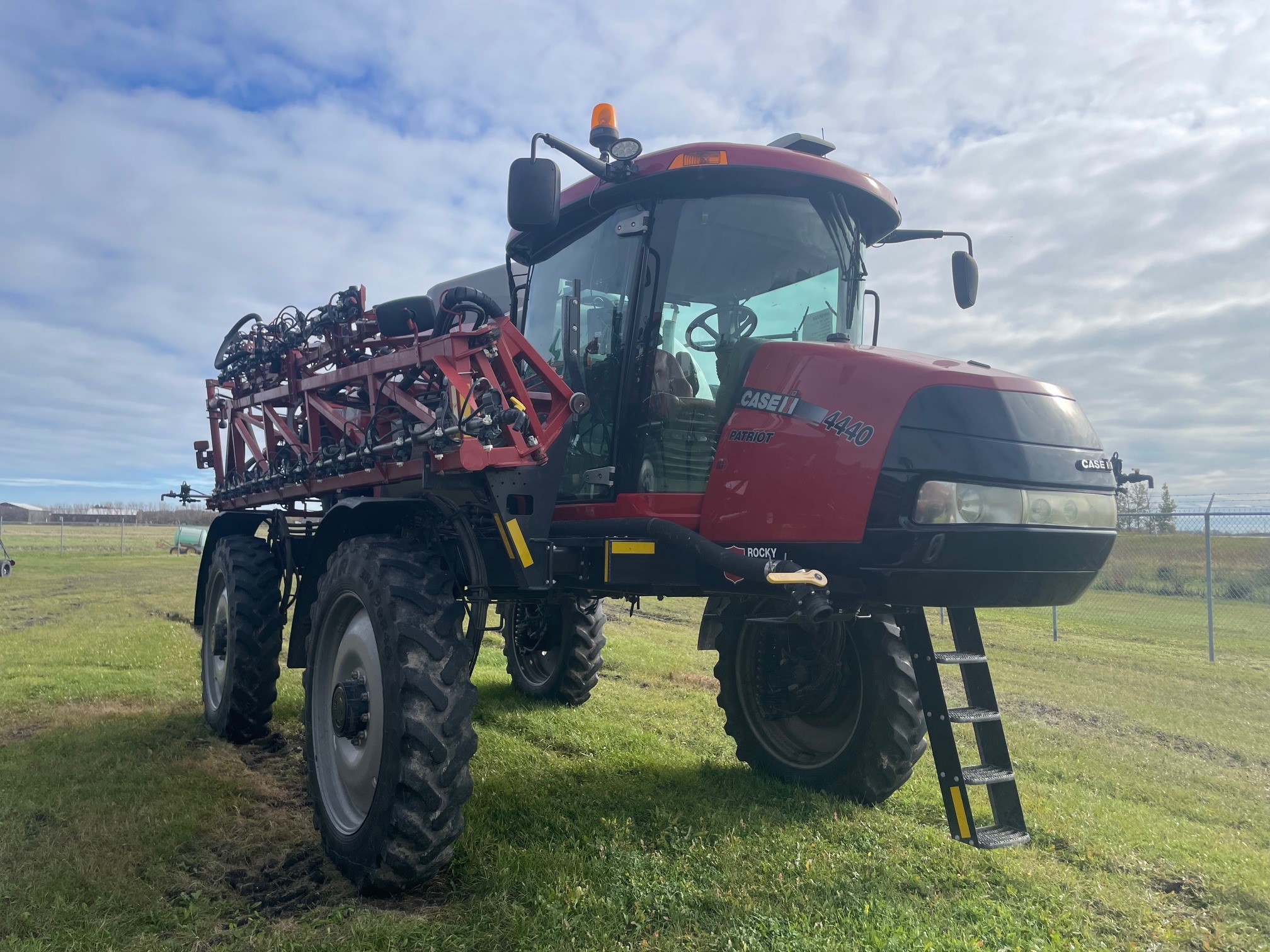 2018 Case IH Patriot 4440 Sprayer/High Clearance