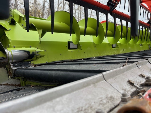 2022 CLAAS Convio Flex 1230 Header Combine