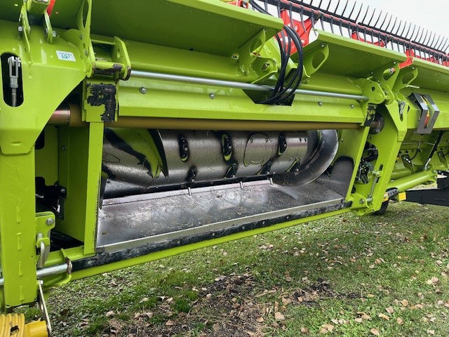 2022 CLAAS Convio Flex 1230 Header Combine