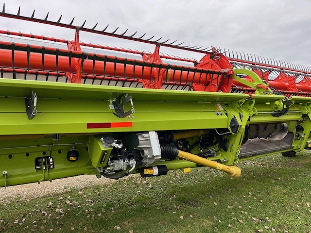 2022 CLAAS Convio Flex 1230 Header Combine
