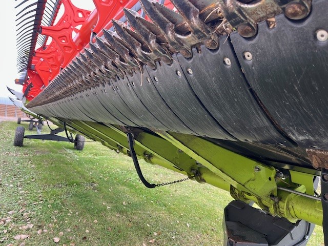 2022 CLAAS Convio Flex 1230 Header Combine