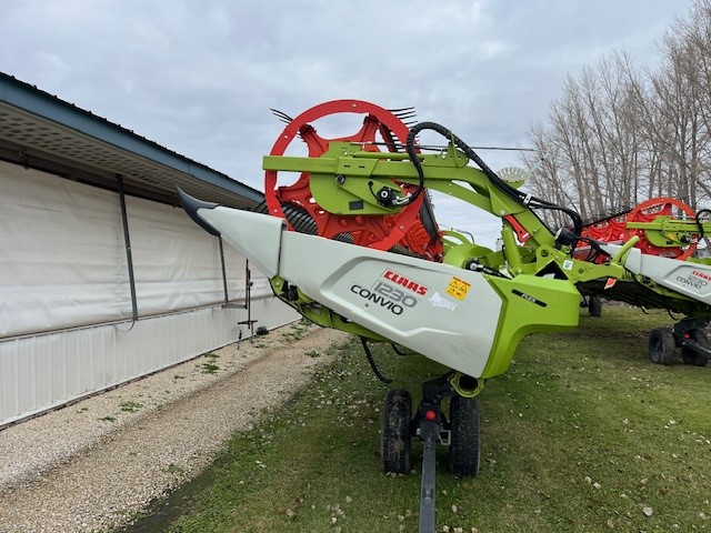 2022 CLAAS Convio Flex 1230 Header Combine