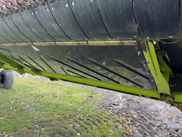 2022 CLAAS Convio Flex 1230 Header Combine