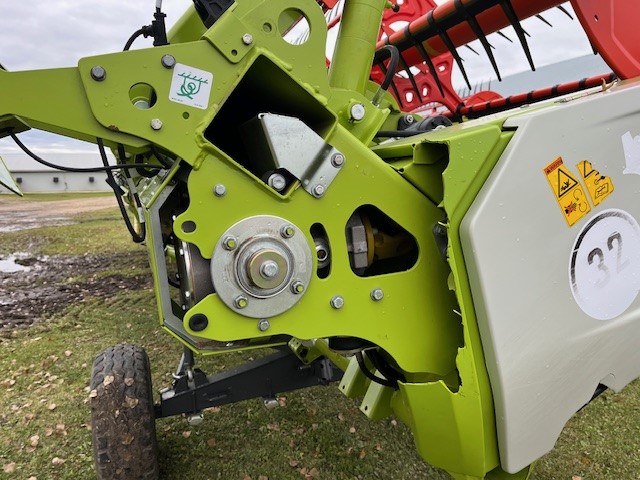 2022 CLAAS Convio Flex 1230 Header Combine