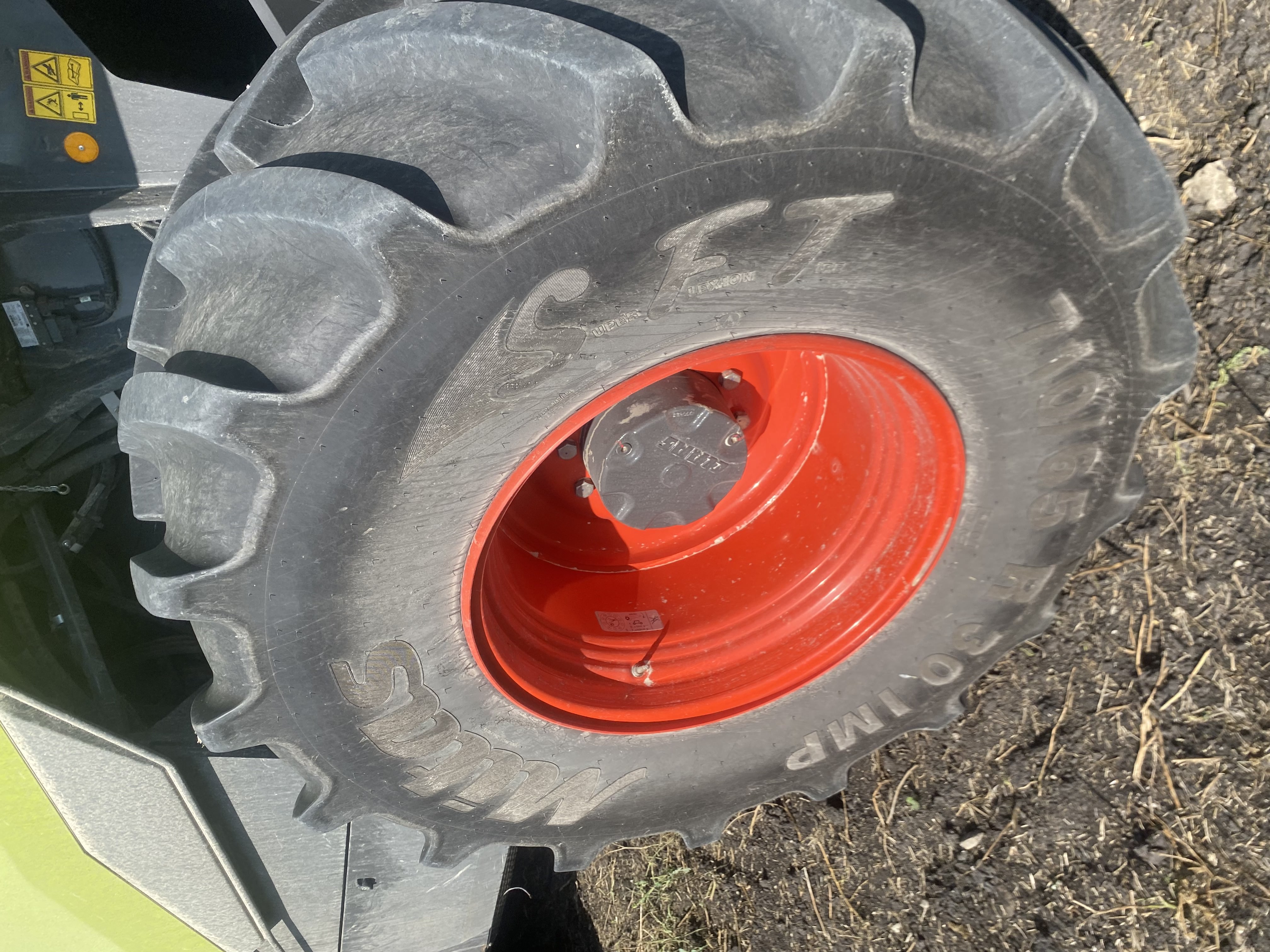 2023 CLAAS 6800 Combine