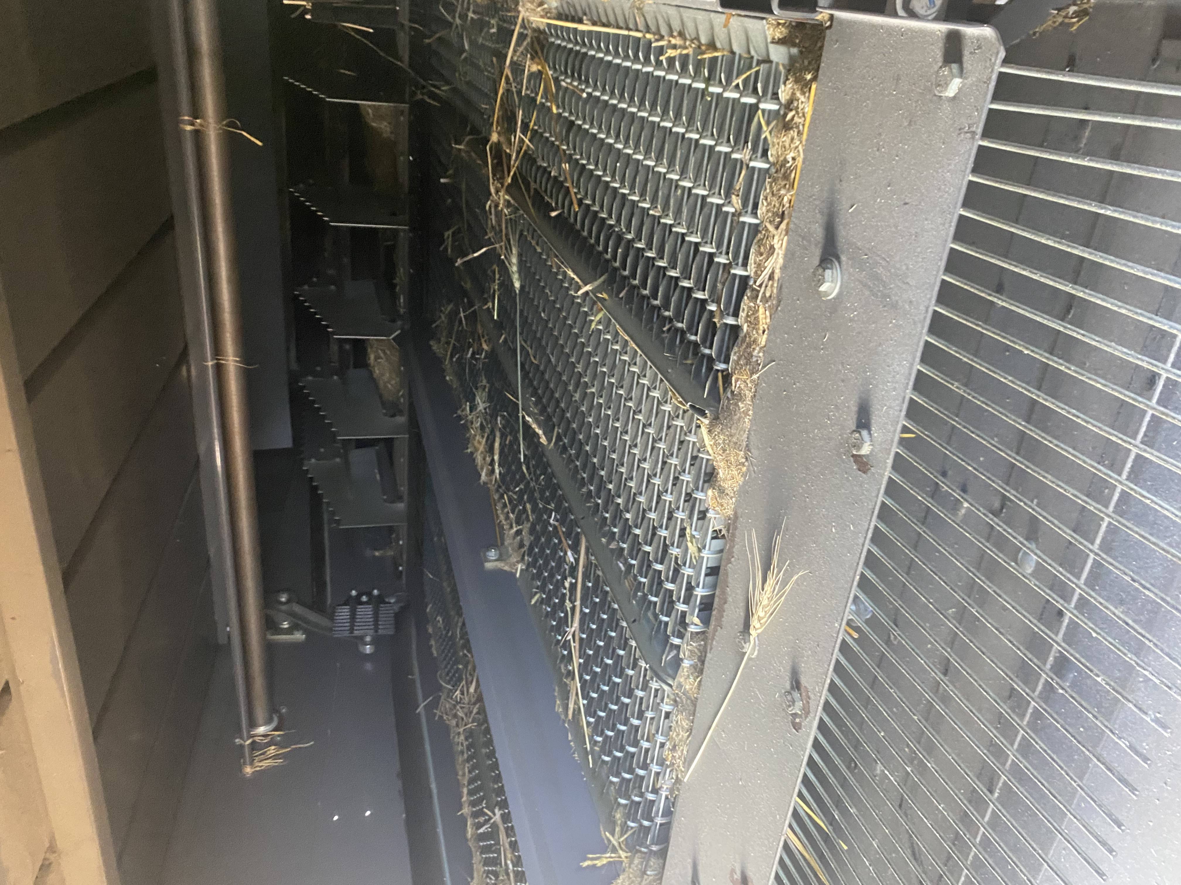 2023 CLAAS 6800 Combine