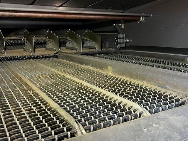 2022 CLAAS 6800TT Combine