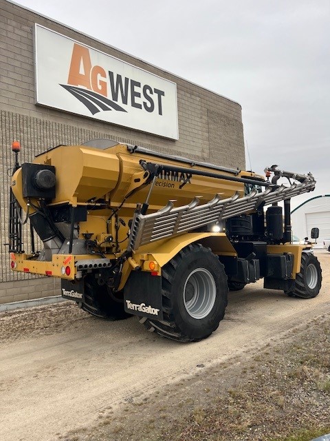 2023 TerraGator TG8400C Floater