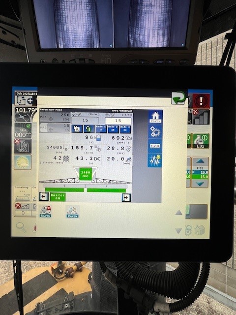 2023 TerraGator TG8400C Floater