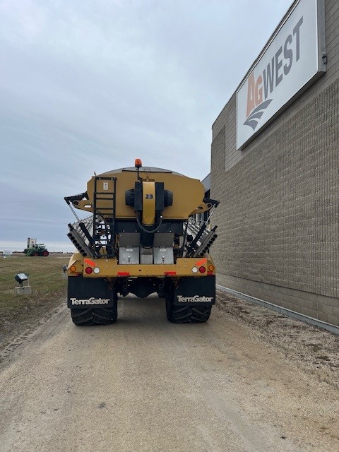 2023 TerraGator TG8400C Floater