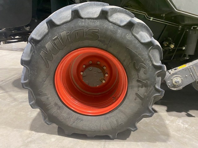 2021 CLAAS 8700TT Combine