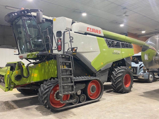 2021 CLAAS 8700TT Combine