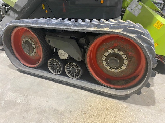 2021 CLAAS 8700TT Combine