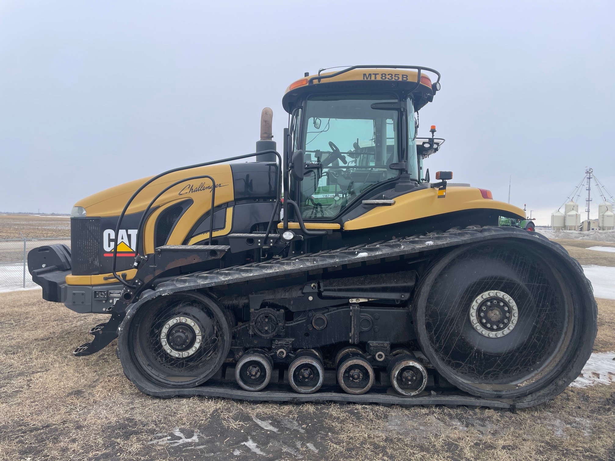 2008 Challenger MT835B Tractor