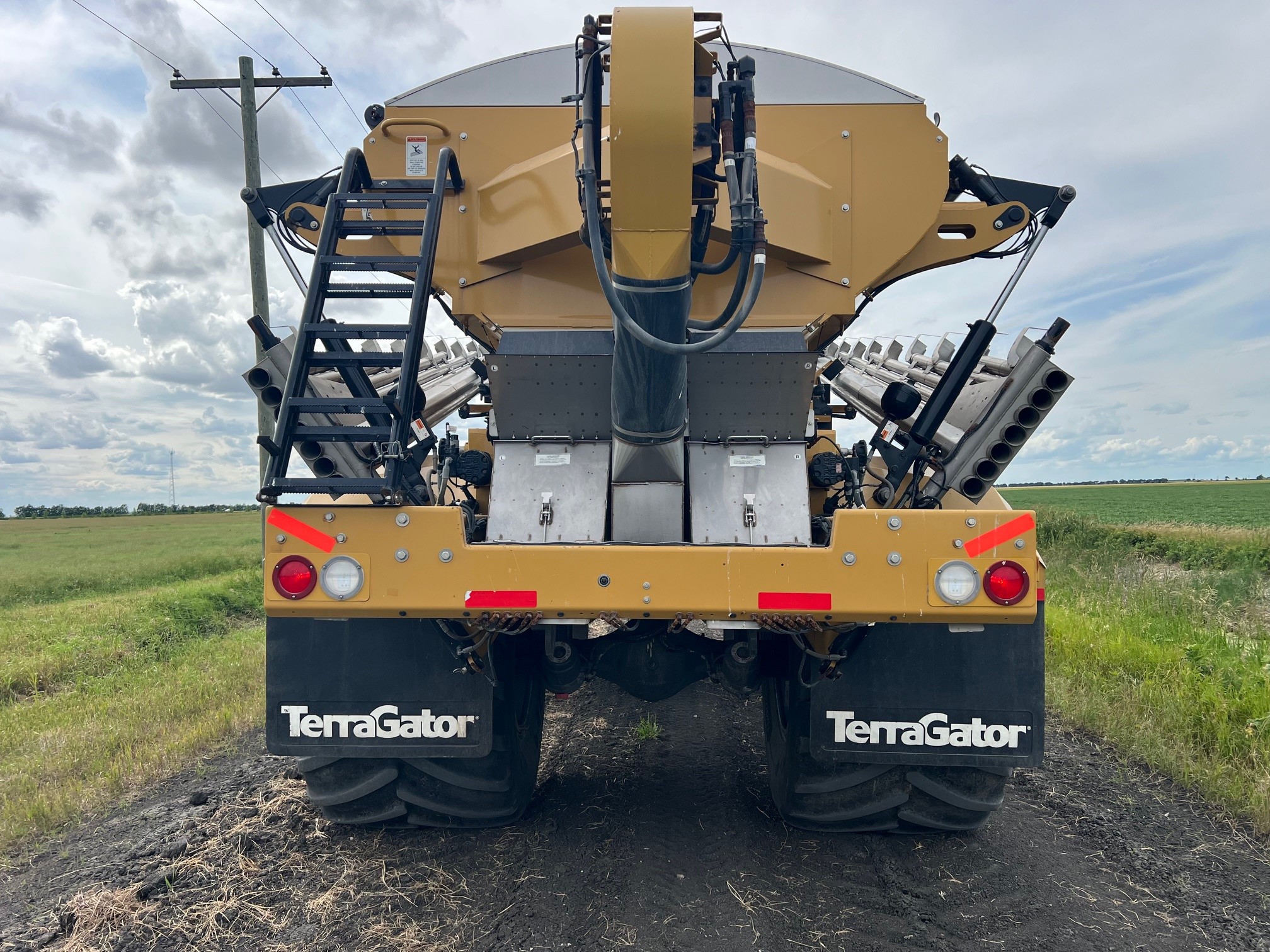 2023 TerraGator TG8400C Floater