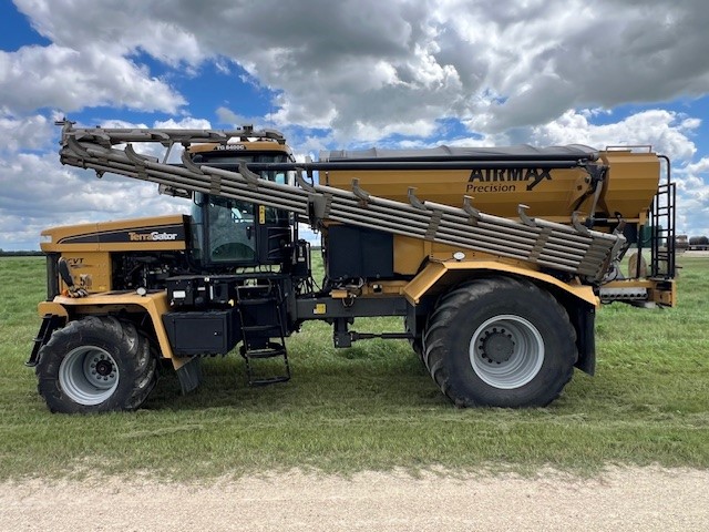 2023 TerraGator TG8400C Floater