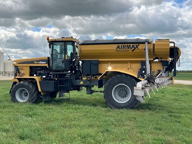 2023 TerraGator TG8400C Floater