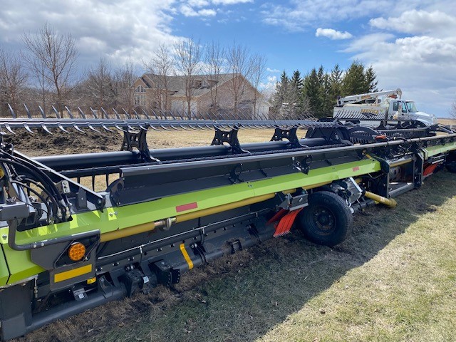 2020 CLAAS Convio Flex 1380 Header Combine