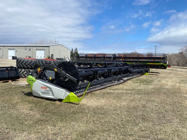 2020 CLAAS Convio Flex 1380 Header Combine
