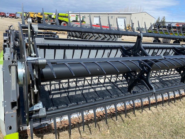 2020 CLAAS Convio Flex 1380 Header Combine