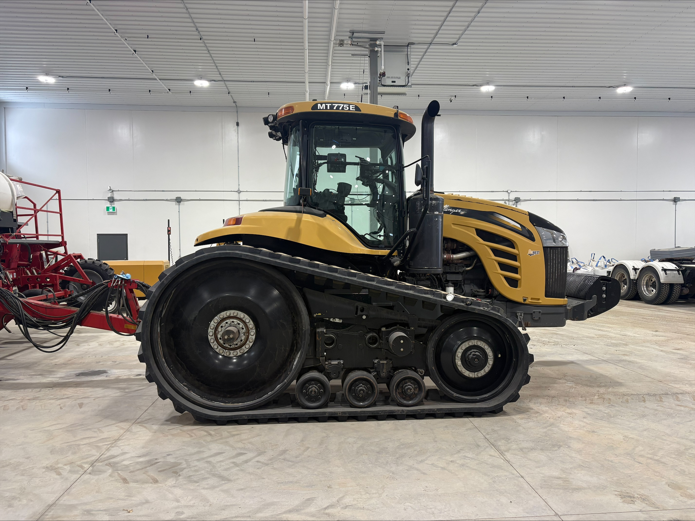 2015 Challenger MT775E Tractor