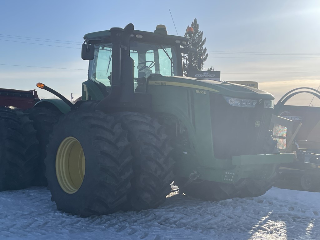 2014 John Deere 9560R Tractor 4WD