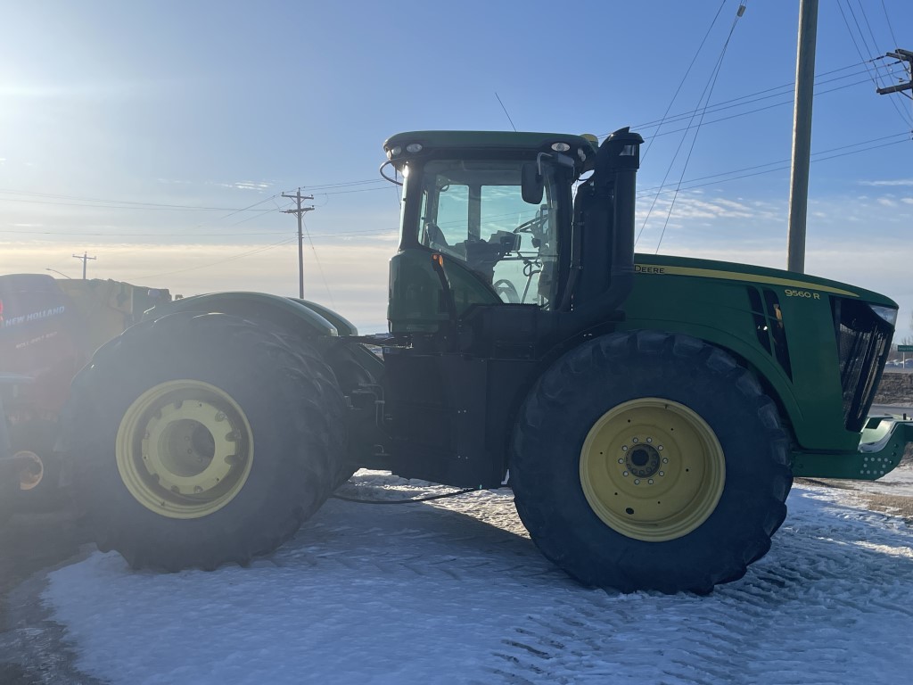 2014 John Deere 9560R Tractor 4WD