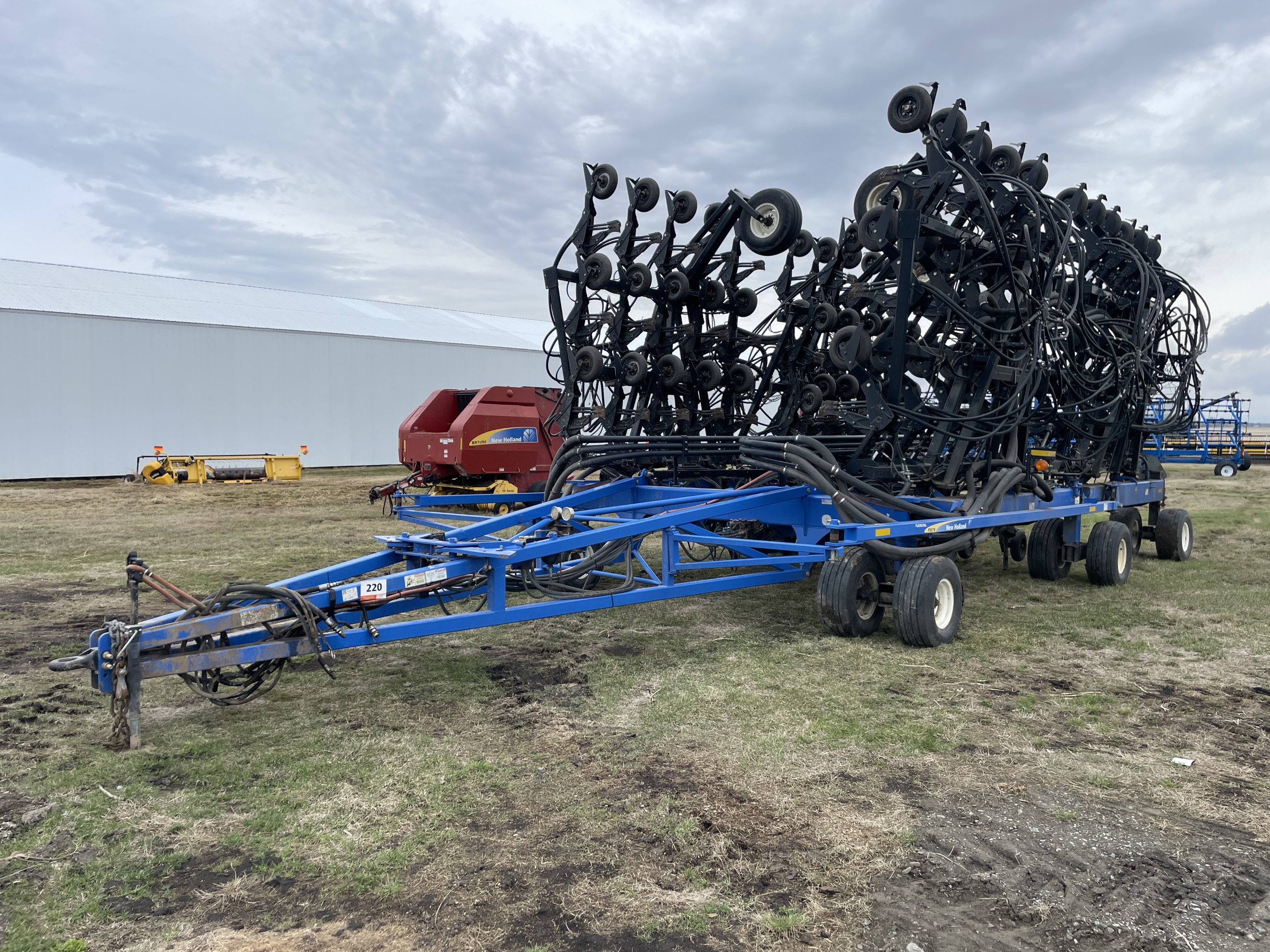 2011 New Holland P2070 Air Drill