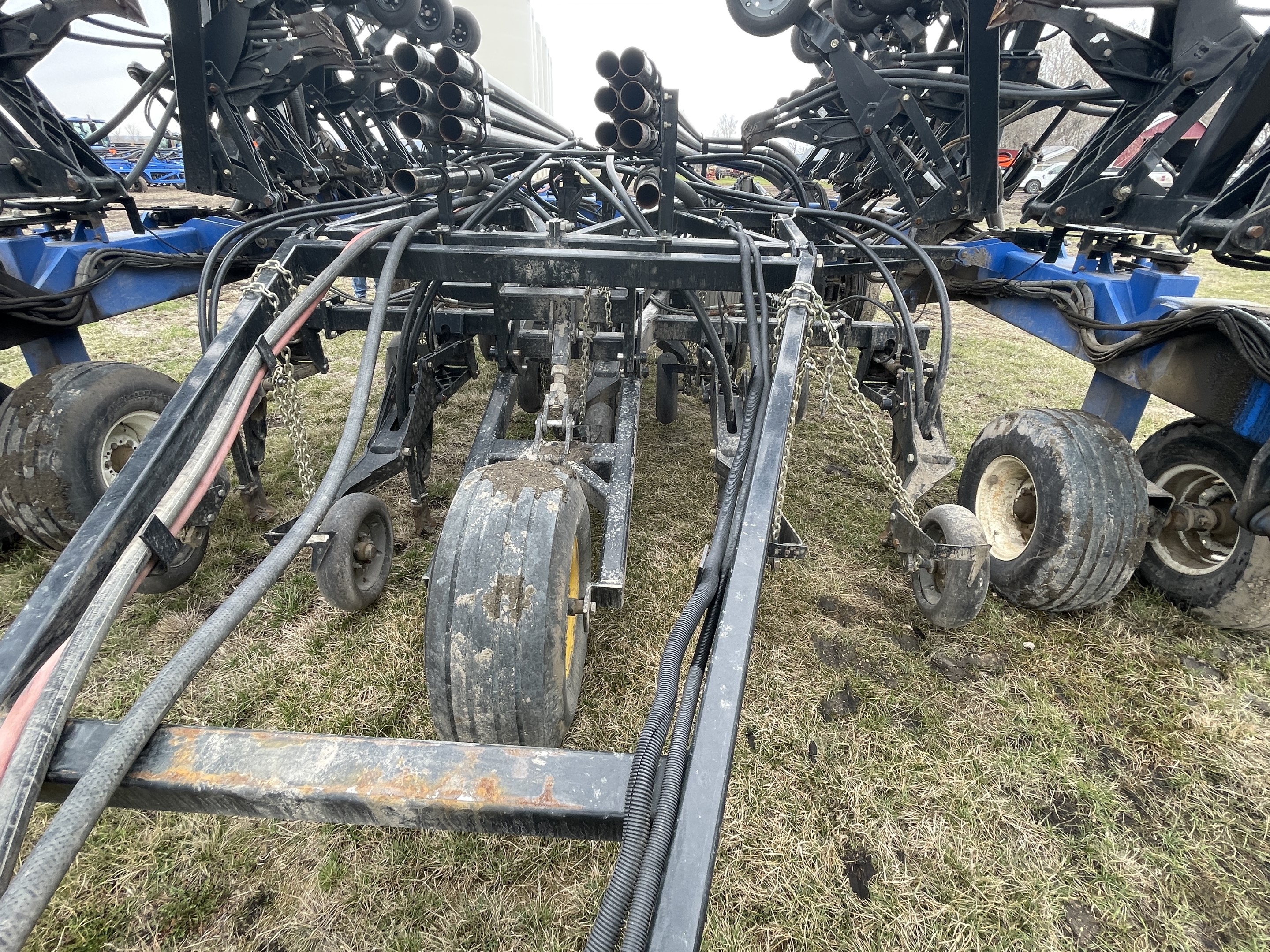 2011 New Holland P2070 Air Drill