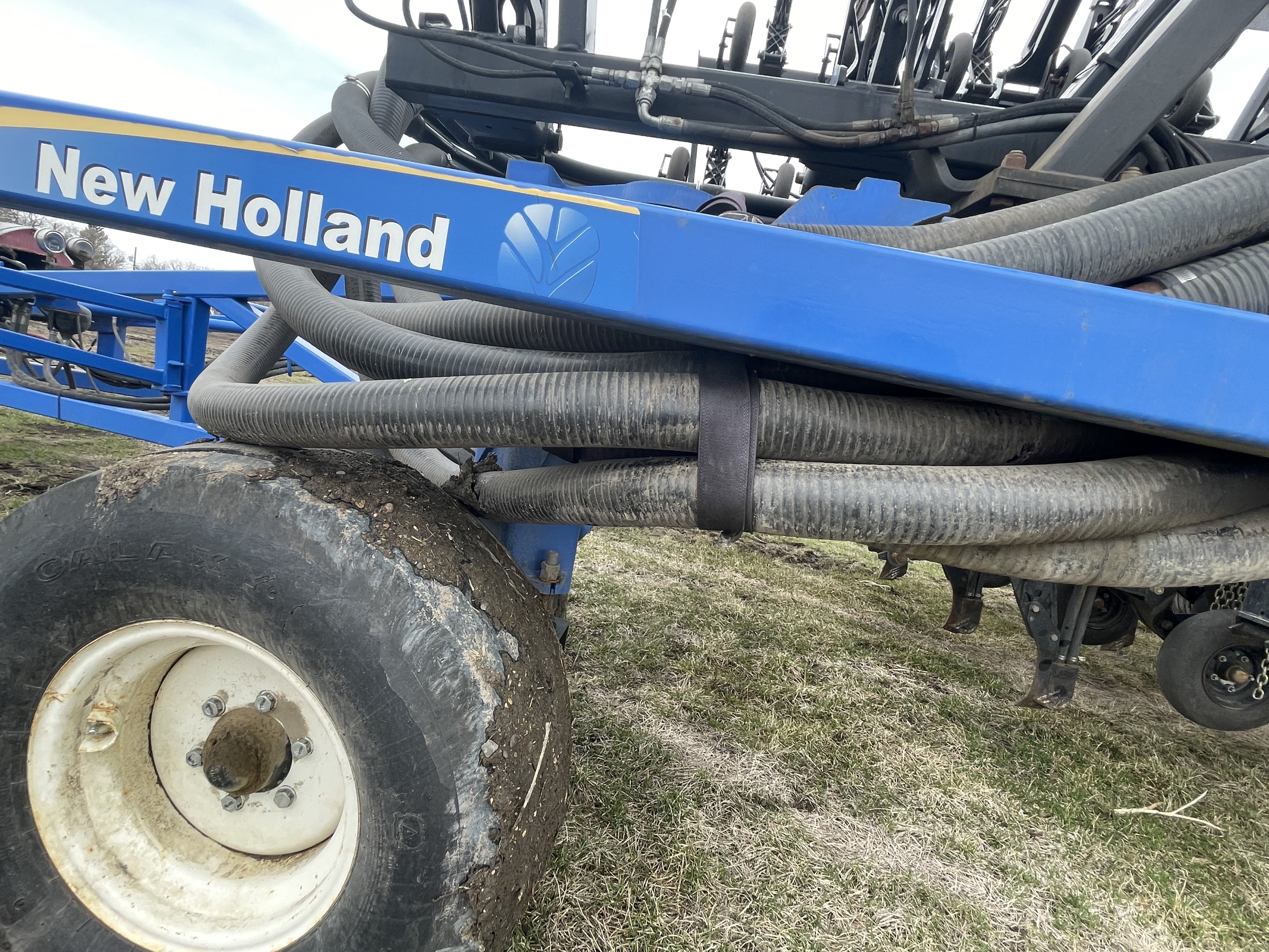 2011 New Holland P2070 Air Drill