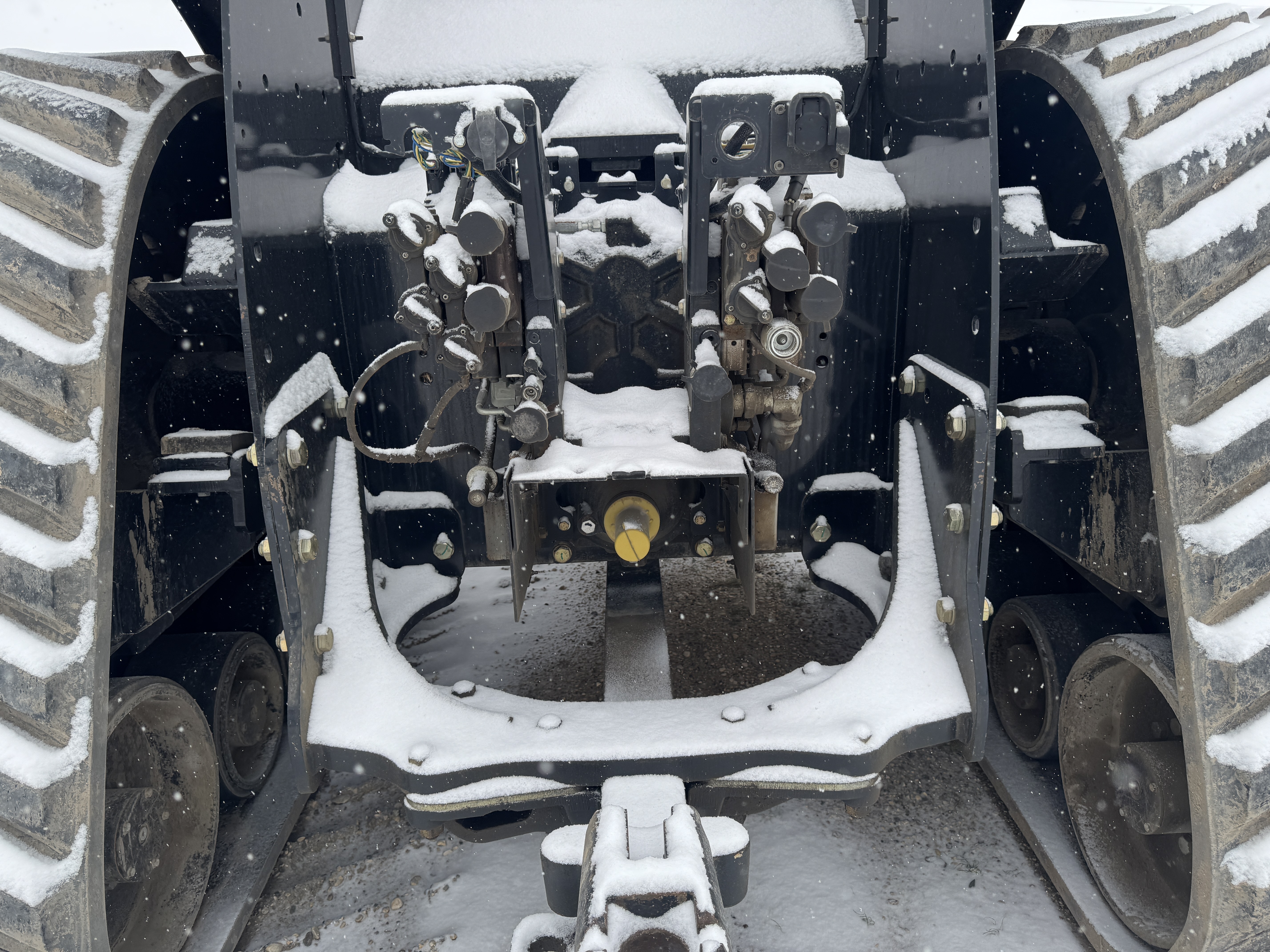 2020 New Holland T9.700 Tractor Rubber Track