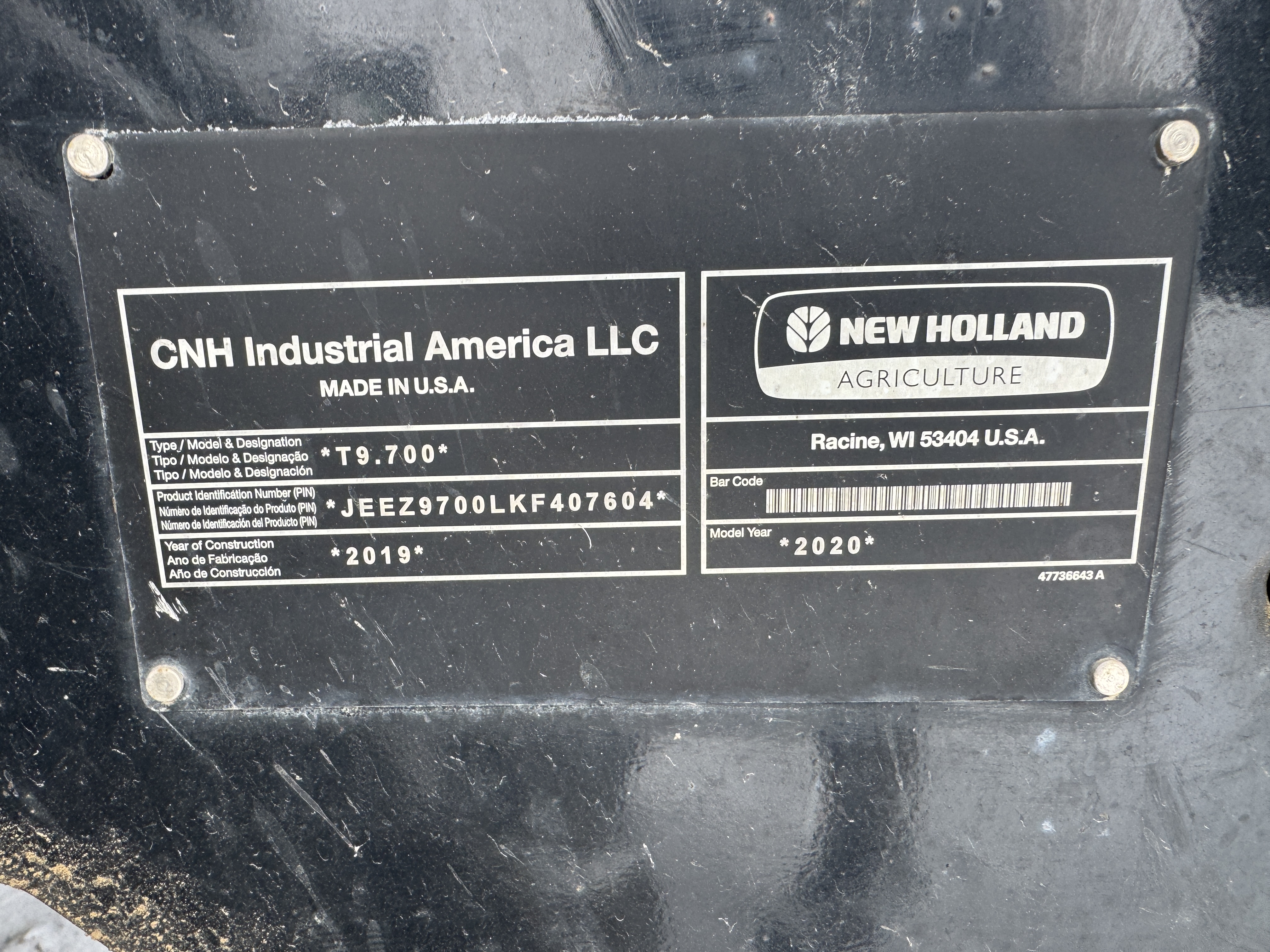 2020 New Holland T9.700 Tractor Rubber Track