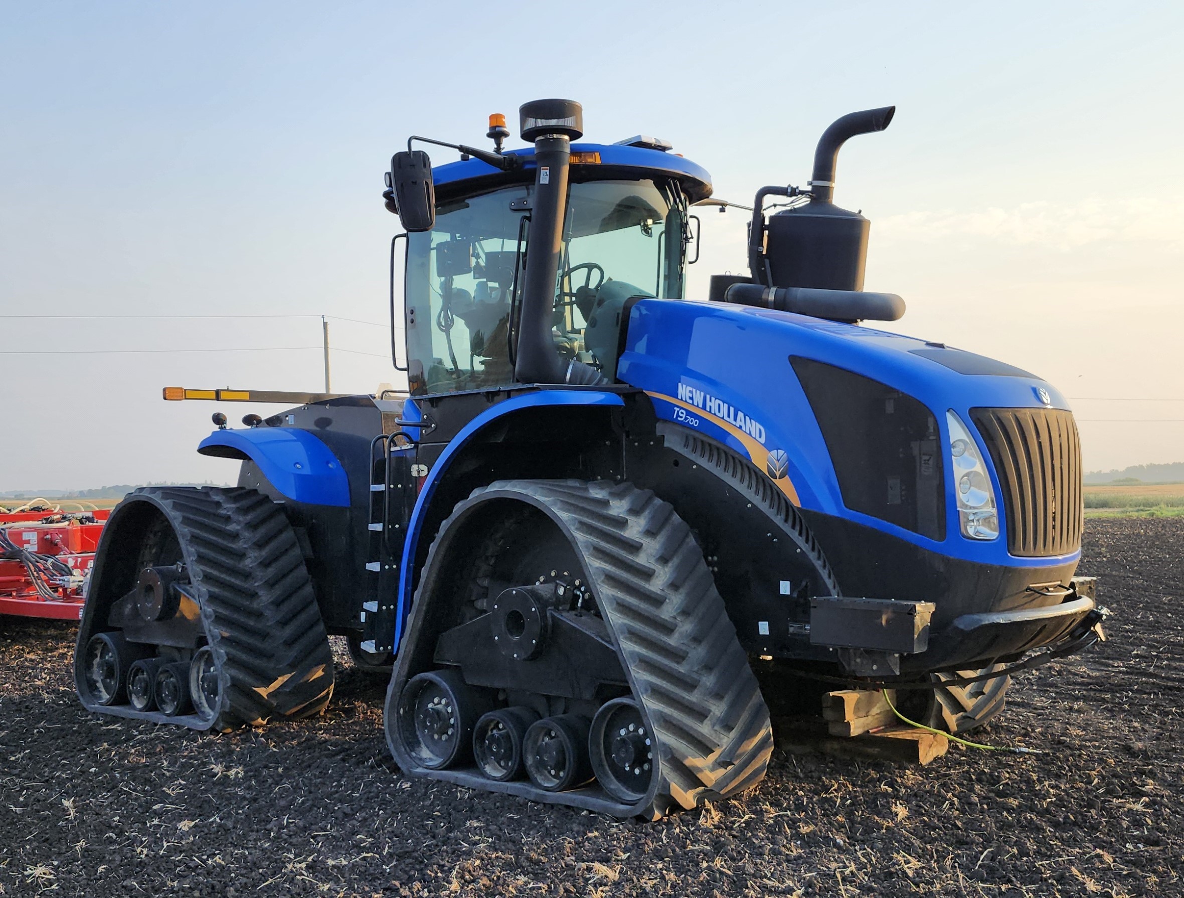 2020 New Holland T9.700 Tractor Rubber Track