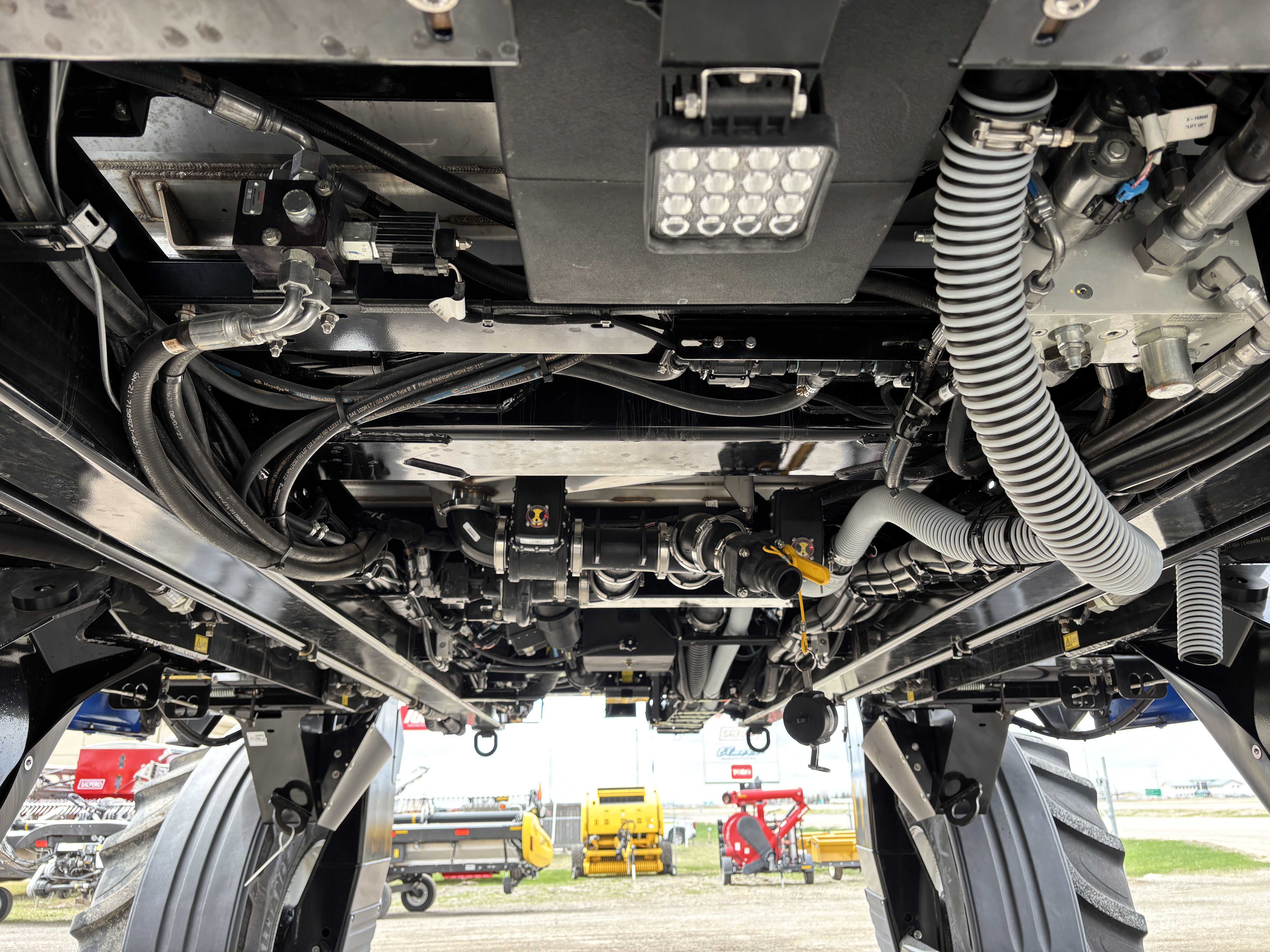 2023 New Holland SP.410F Sprayer/High Clearance